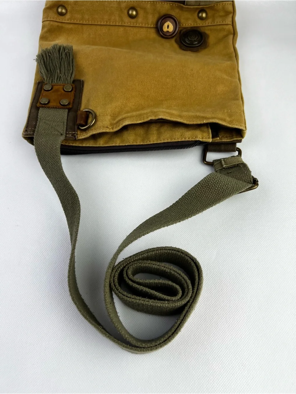 Chala Canvas Messenger Bag Tan Handbag Crossbody - Picture 11 of 13